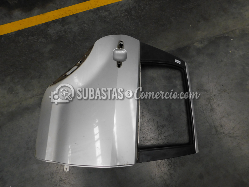 Puertas para vehículos de diferentes marcas